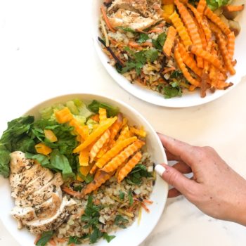 Chicken rice and veggies in bowls